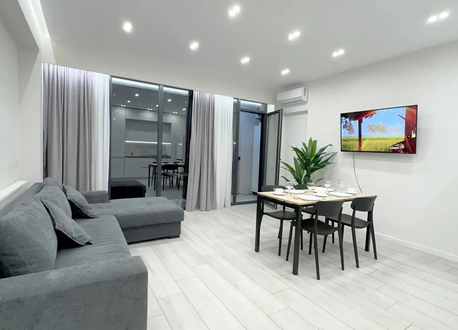 Gss - 4 Apartment Tiflis 0*,